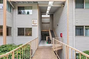 7612 37th St W, University Place, WA 98466 - Photo 2