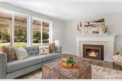 19020 32nd Avenue NE, Lake Forest Park, WA 98155 - Photo 8