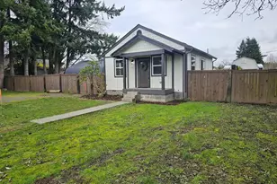 1110 K St, Centralia, WA 98531 - Photo 2
