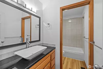 7025 14th Avenue SW, Seattle, WA 98106 - Photo 20