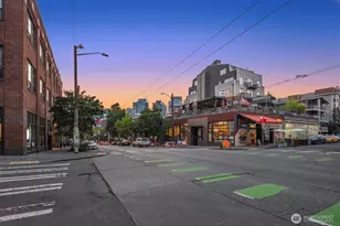 1616 Summit Ave, Seattle, WA 98122 - Photo 16