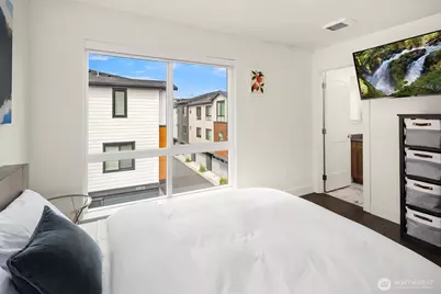 9632 NE 183rd Street #B, Bothell, WA 98011 - Photo 24