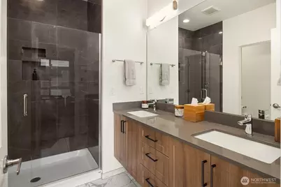 9632 NE 183rd Street #B, Bothell, WA 98011 - Photo 20