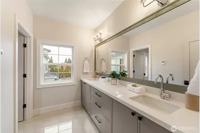 12811 SE 44th Place, Bellevue, WA 98006 - Photo 34