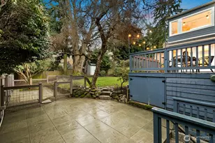 2568 28th Ave W, Seattle, WA 98199 - Photo 30