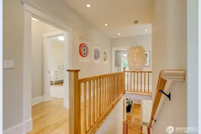 2221 22nd Avenue E, Seattle, WA 98112 - Photo 12