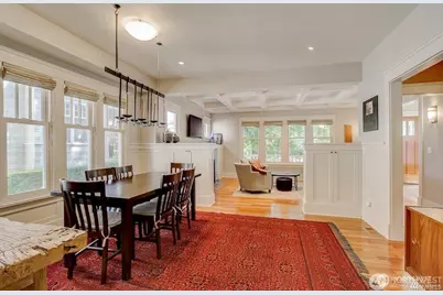 2221 22nd Avenue E, Seattle, WA 98112 - Photo 6