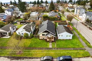 7755 29th Ave NW, Seattle, WA 98117 - Photo 2