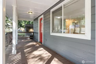 22424 Bluewater Drive SE, Yelm, WA 98597 - Photo 4