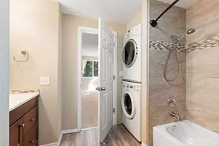 22424 Bluewater Dr SE, Yelm, WA 98597 - Photo 18