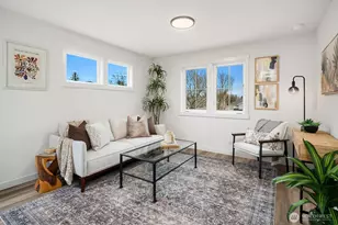 5026 35th Ave NE, Seattle, WA 98105 - Photo 10