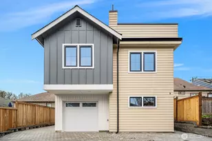 5026 35th Ave NE, Seattle, WA 98105 - Photo 2