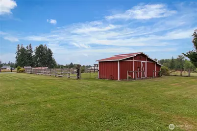 8612 240th Avenue E, Buckley, WA 98321 - Photo 36