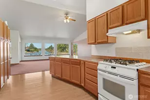 643 Quinault Ave SE, Ocean Shores, WA 98569 - Photo 18