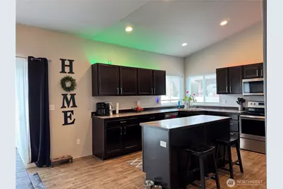 1450 Denny Place, Rock Island, WA 98850 - Photo 4