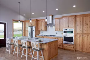 268 Bending Brooke Ln, Walla Walla, WA 99362 - Photo 10