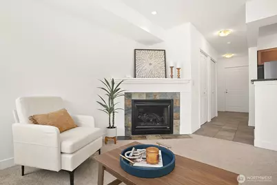 1545 NW 57th Street #428, Seattle, WA 98107 - Photo 2