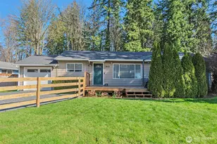 13825 Fender Dr, Lynnwood, WA 98087 - Photo 2