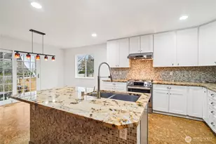 23918 SE 5th St, Sammamish, WA 98074 - Photo 14