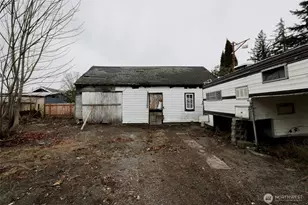 239 6th St, Gold Bar, WA 98251 - Photo 8