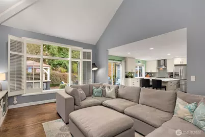 15749 142nd Place SE, Renton, WA 98058 - Photo 6