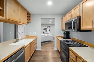 805 Harrington Pl SE, Renton, WA 98058 - Photo 10