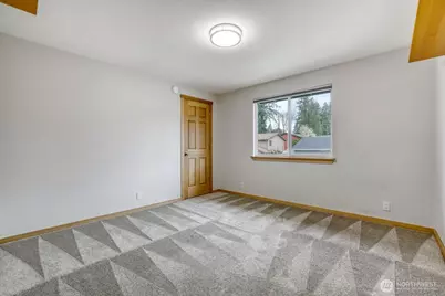 9615 NE 201st Street, Bothell, WA 98011 - Photo 16