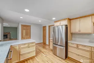 9615 NE 201st St, Bothell, WA 98011 - Photo 8