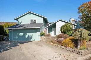 7918 W Golf Course Dr, Blaine, WA 98230 - Photo 2