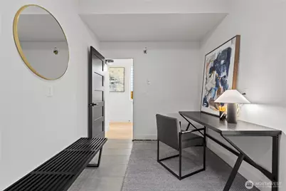 2562 30th Avenue W, Seattle, WA 98199 - Photo 4