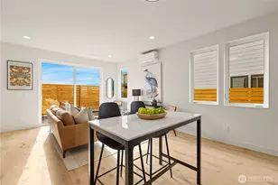 2562 30th Ave W, Seattle, WA 98199 - Photo 10