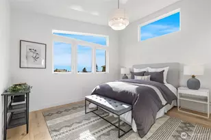 2562 30th Ave W, Seattle, WA 98199 - Photo 18