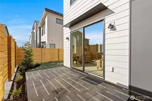 2562 30th Ave W, Seattle, WA 98199 - Photo 14