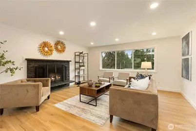 1831 201 Place SW, Lynnwood, WA 98036 - Photo 2