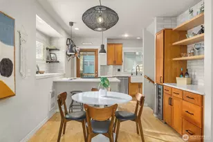 218 24th Ave E, Seattle, WA 98112 - Photo 4