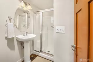 218 24th Ave E, Seattle, WA 98112 - Photo 26