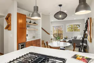 218 24th Ave E, Seattle, WA 98112 - Photo 12