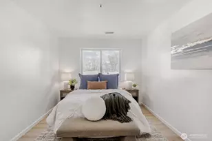 901 Marine View Dr, Everett, WA 98201 - Photo 16