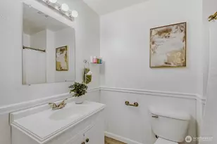 901 Marine View Dr, Everett, WA 98201 - Photo 24