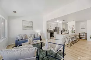 901 Marine View Dr, Everett, WA 98201 - Photo 6