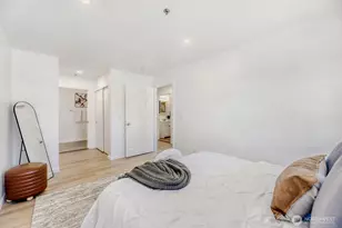 901 Marine View Dr, Everett, WA 98201 - Photo 18