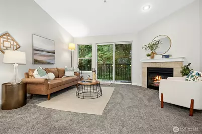 25025 SE Klahanie Boulevard #D302, Sammamish, WA 98029 - Photo 8