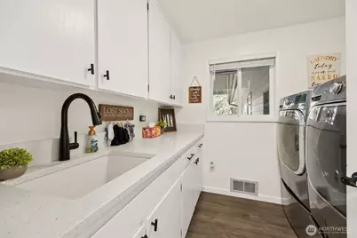 3827 90th Avenue E, Edgewood, WA 98371 - Photo 16