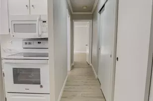 440 St Helens Ave, Tacoma, WA 98402 - Photo 10