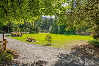 7082 Olympus Way, Glacier, WA 98244 - Photo 34