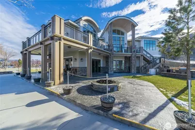 1350 W Woodin Avenue #C33, Chelan, WA 98816 - Photo 18