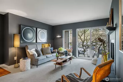 12303 Harbour Pointe Boulevard #EE203, Mukilteo, WA 98275 - Photo 2