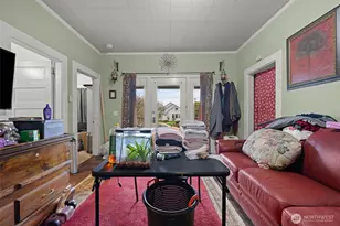 2719 Pacific Ave, Hoquiam, WA 98550 - Photo 2