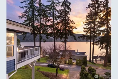 2129 Dellesta Drive, Bellingham, WA 98226 - Photo 2