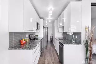 655 Crockett St, Seattle, WA 98109 - Photo 10